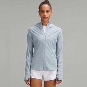 EUC Lululemon Mist Over Windbreaker
-Concrete Blue